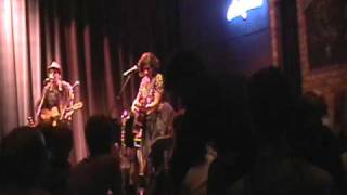 Carrie Rodriguez w/ Romantica "Big Kiss"