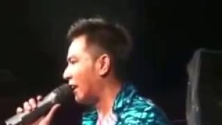 Download lagu Primadona Desa   Gerry Mahesa   New Pallapa Cukir Gebang Diwek Jombang 2015 mp3