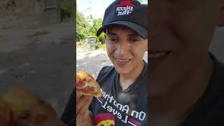 How to eat Stuffed Crust Pizza from Pizza Hut
