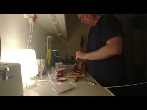 MongoTV_13056 - Min Natmad - Frisk RUGBRØD Med BACON LEVERPOSTEJ og RØDBEDER