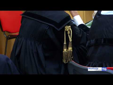 2017-12-01 PRATO - FAVORI IN CAMBIO DI REGALI, CONDANNATO EX POLIZIOTTO