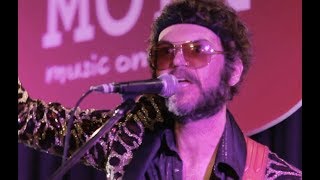 Henry Wagons – &#39;King Hit&#39; at MOTH