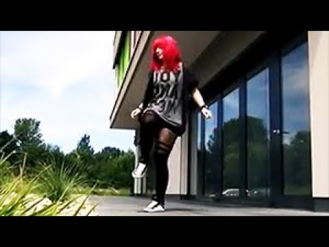 Halfmoon / Dance With You / Poison Beat Remix) Dance Video