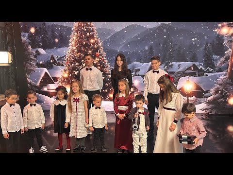 E noapte sfântă /Family kids Mocanu,Stanciu & Simion