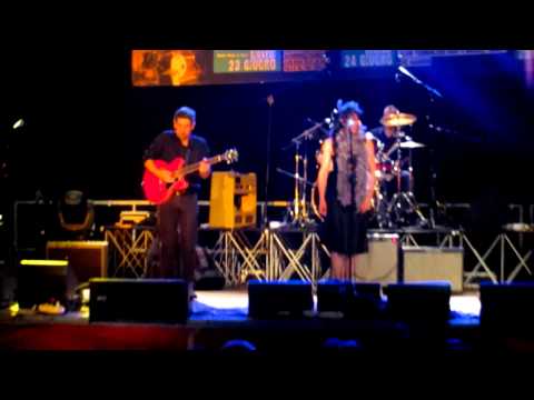 The Twister e Alice Violato: live at Torrita Blues 2011
