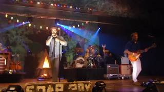 Red Wanting Blue - White Snow