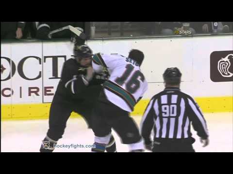 Devin Setoguchi vs Jamie Benn Nov 18, 2010 - Dallas feed