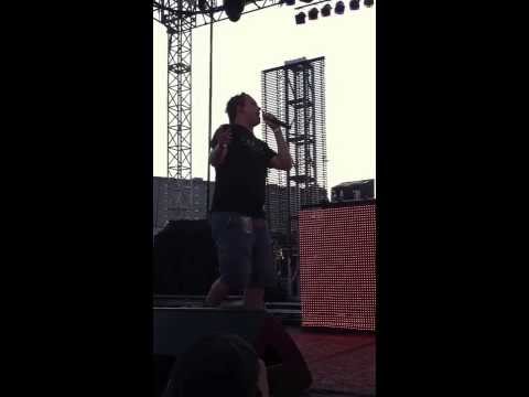 Atmosphere - Puppets (Live @ Stone Pony in Asbury Park, NJ 8/27/13)