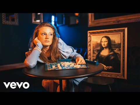 Martina M - Paryż (Official Video)