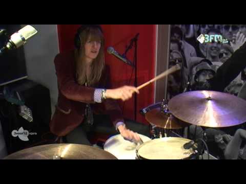 PAUW - Shambala Live bij 3voor12 Radio