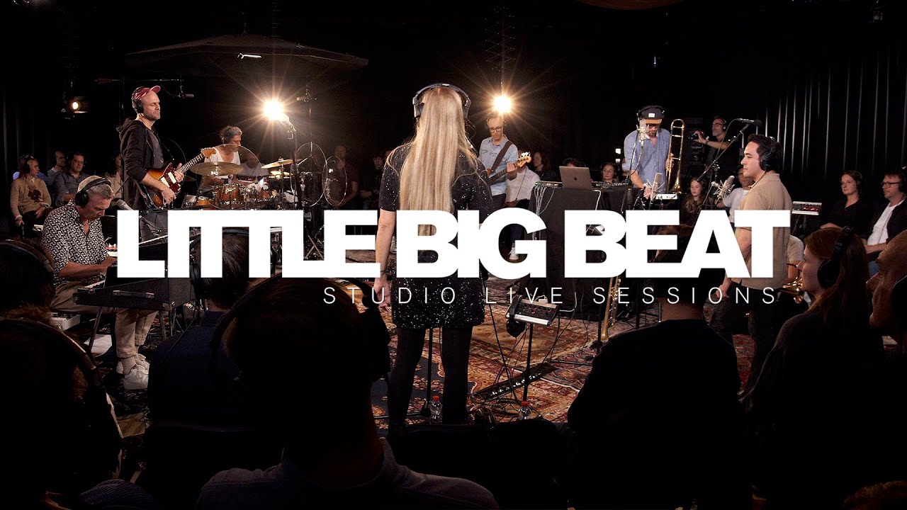 JAZZANOVA - NO USE FEAT. CLARA HILL - STUDIO LIVE SESSION - LITTLE BIG BEAT STUDIOS - YouTube