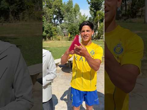 ابن اختي مفكر حالو رونالدو:⚽️