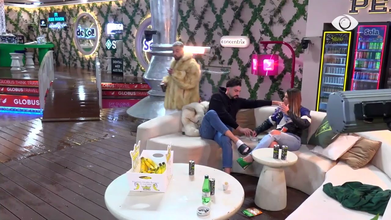 “E vendos unë kur do të reagoj“/ Gjesti diskuton me Gertën për Rozanën: Të gjithë i keni skema