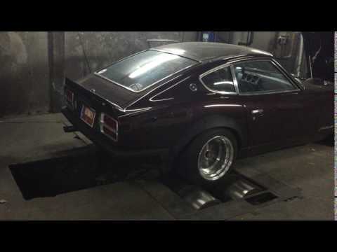 Datsun 280z with ITB and EMU ECU dyno first dyno run.