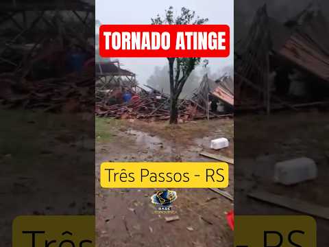 TORNADO ATINGE TRÊS PASSOS (RS) e CAUSA DESTRUIÇÃO! #urgente