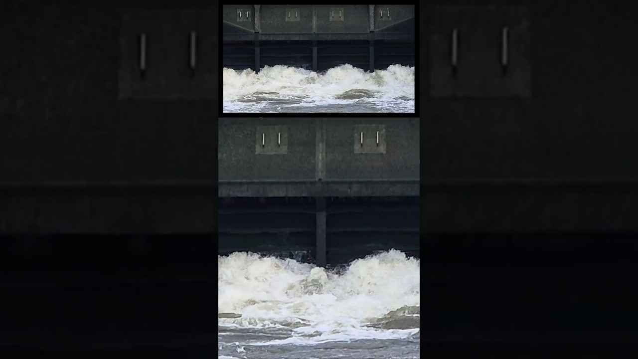 07: River Lock on the Moselle, Germany