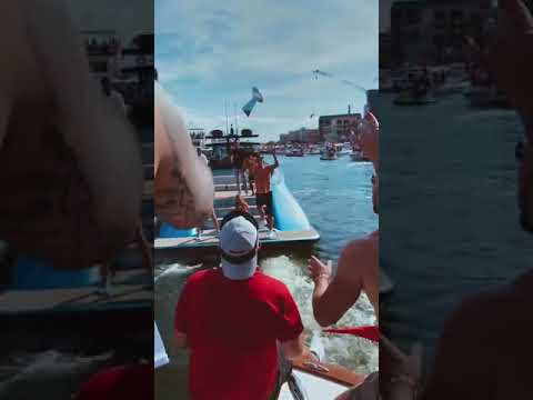 🔥Angle Of Brady's Lombrdi Trophy Toss To Gronk... On A BOAT!