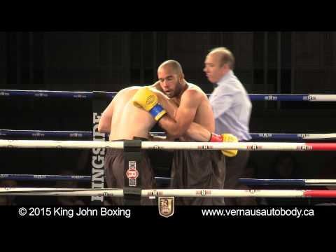 King John Boxing - Kelly Page vs Dia Grant