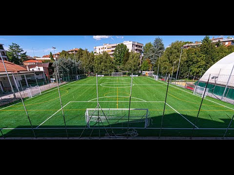 Timelaps realizzazione nuovo campo calcio presso l'Oratorio di Triante a Monza