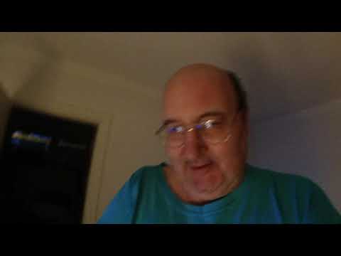 MongoTV_7211 - BLÆST OG REGN OG MØRKE UDENFOR OG TAGER ET GLAS BILLIG COLA LIGHT