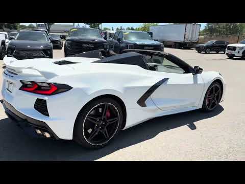 2020 Chevrolet Corvette Stingray Convertible 3LT in White for sale at Boyer Pickering Chevrolet Cadillac Buick GMC Ltd. in Pickering, ON