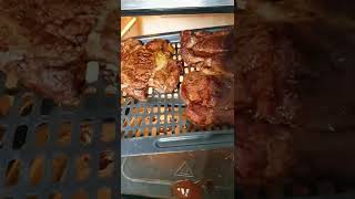 Arrosto di Carne di Manzo nella Friggitrice ad Aria
