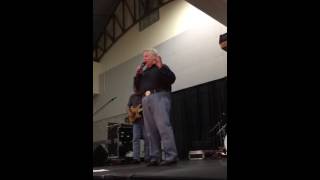 John Conlee sings Amazing Grace