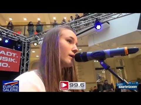 ELISA RAUBER - LIVE BEIM RADIOSTAR 2016 mit SAG MIR NICHT