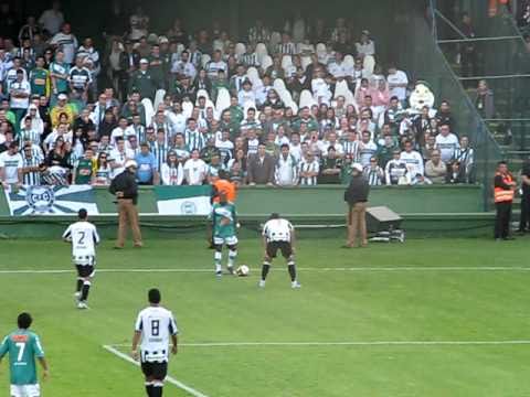 Coritiba 2 x 1 Figueirense - 13/11/2010 jogada linda do Coritiba