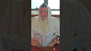 שער הביטחון | סבב שני - פרק 111 (הרב יגאל כהן) - התמונה מוצגת ישירות מתוך אתר האינטרנט יוטיוב. זכויות היוצרים בתמונה שייכות ליוצרה. קישור קרדיט למקור התוכן נמצא בתוך דף הסרטון