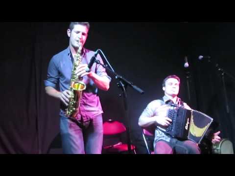 LE BOUR / BODROS - Gavotte nouvelle - 25ème Nuit de la gavotte à POULLAOUEN