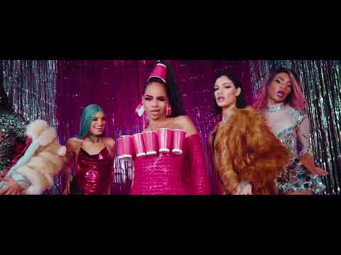 Rosaly Rubio - Plastic (Video Oficial)