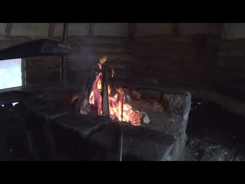 Talven ekat hiihtelyt ja kodalla makkaranpaistoa