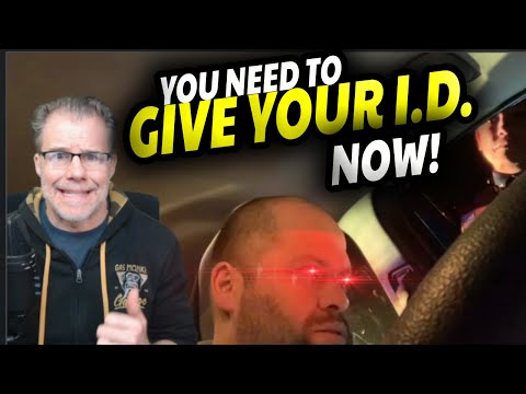 Legendary Lyft Driver CALMLY Hands Cops Their A$$e$ on a PLATTER