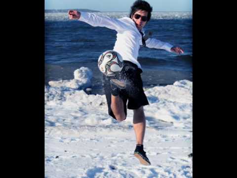 Philip Warren Gertsson Football Freestyler