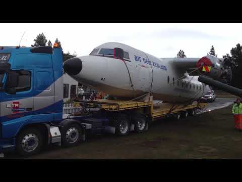 Part of the 1961 Fokker F-27-100 Friendship coming in the Gate
