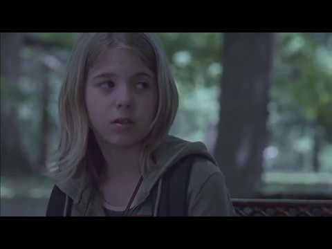 The woodsman-escena de conversación en el parque