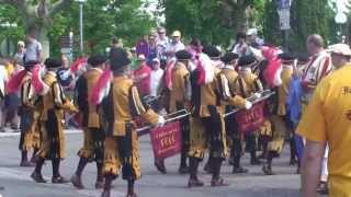 preview picture of video '20130615 Fanfarenzugtreffen Sternmasch bei Sommertemperatur in Langenargen am Bodensee Teil 06'