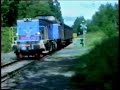 Trains in Billingsfors (Sweden) Juli 1995 In deze video uit Juli 1995 zien we de T44 362 die vanuit Mellerud naar Billingsfors met een sleep gesloten goederenwagens voorbij komt. Deze komen uit Göteborg en hebben als eindbestemming de losweg van Billingsfors. Ze zijn/worden beladen met pakken (ik meen) papier en worden met een shovel. Het volgende shot laat dezelfde T44 zien op de "terugweg", waarschijnlijk is de laatste wagon voor de papierfabriek in Åsensbruk.
Hierna volgen enkele overzichtsshots van het emplacement van Billingsfors, waar op dat moment geen activiteit meer was.
Een jaar later zou ik hier weer terugkomen, maar die beelden volgen later. In this video from Juli 1995 we first see the T44 nr 362 driving from Mellerud to Billingsfors with some wagons from Göteborg loaded with (I think) some kind of paper product?
They will be (un)loaded at the loading area of Billingsfors. The next shot we see the same T44 returning with one wagon. I might be for the paper factory in Åsensbruk.
After this we went to Billingsfors where I made some overview shots from the yard in Billingsfors, where all was quiet.
In 1996 we would return here, so more images will come.