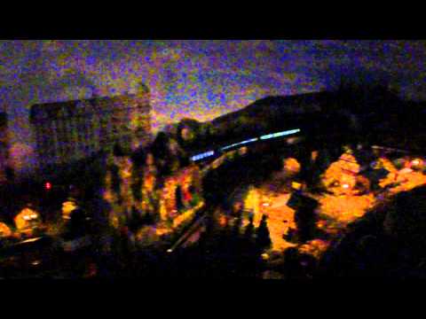 Märklin 37803 Diesellok V200 018 mit beleuchteten Nahverkehrswaggons Epoche III