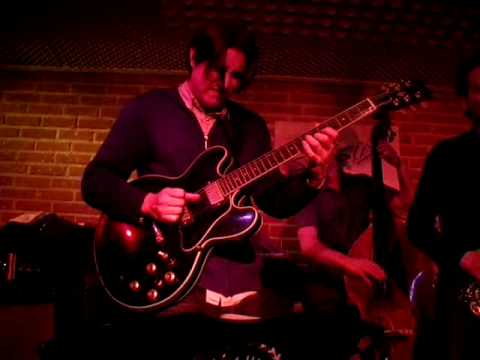 Mike Moreno Live in Paris - "If I Should Lose You"