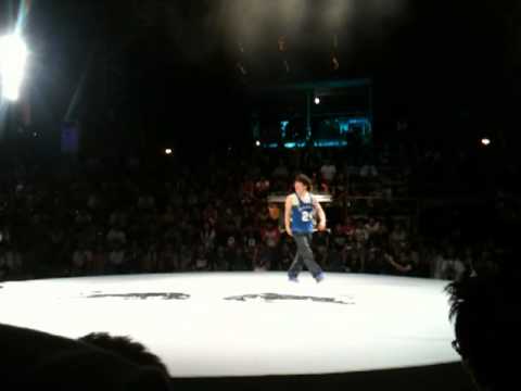 Red Bull BC One 2011 Qualifier TAIWAN - final - Blue vs Taisuke冠軍賽