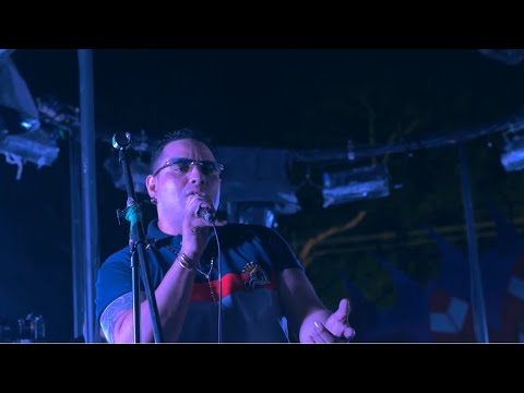 Siempre Estoy Pensando En Ella - Internacional Guachambe 