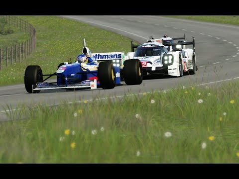 F1 1997 Williams FW19 vs Le Mans Cars at Highlands