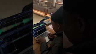 Why Serato Studio is Better for Sampling! Remix in 3mins!! #sampling