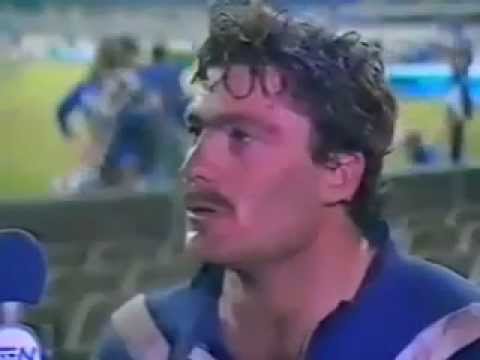 Graeme Hughes interviews Terry Lamb post game 1985 Bulldogs v Roosters