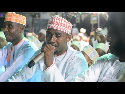 MASTAA WA QADIRIA WATOA QASWIDA MPYA YENYE MFUMO WA KIPEKEE TAZAMA JUMA FAKI ALIVOIBEBA SHUHULI HII