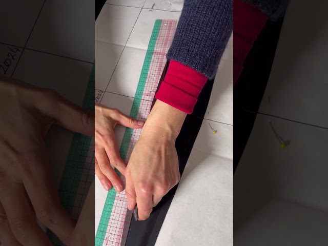 Vídeo relacionado con Dritz Serrated Tracing Wheel, Purple Rueda Dentada, Morado