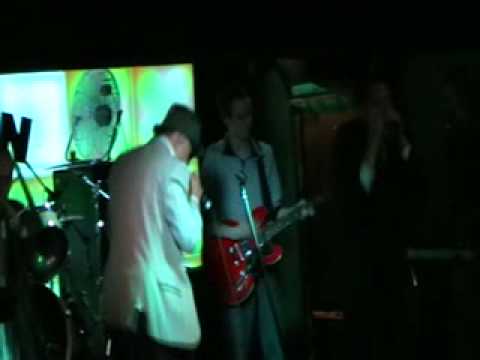 The Amnesiacs - Top Yourself (Live)