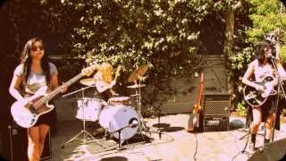 L.A. Witch-  "Haunting"